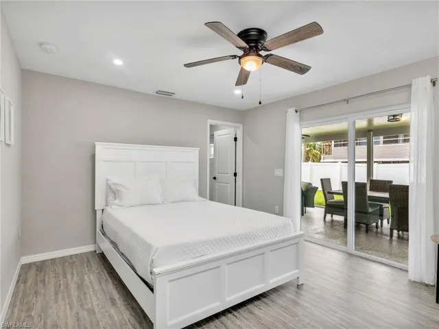 195 Hibiscus Dr, Fort Myers Beach, Florida 33931