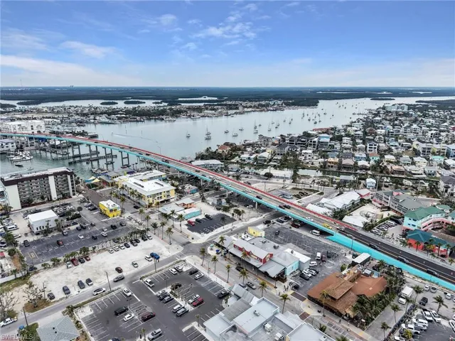 195 Hibiscus Dr, Fort Myers Beach, Florida 33931