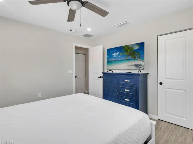 195 Hibiscus Dr, Fort Myers Beach, Florida 33931