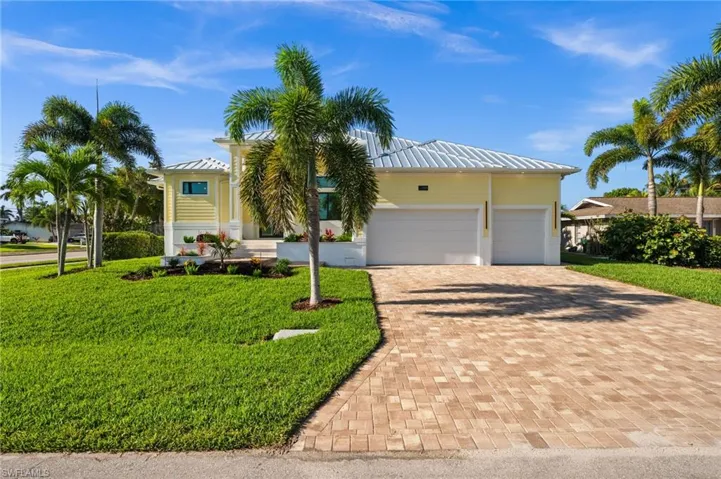 1460  Venetian  CT, Cape Coral, FL 33904