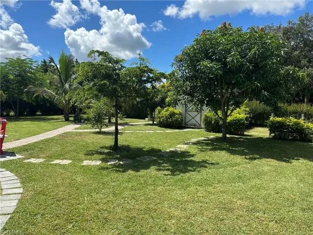 4017 W Palomar  CIR, Labelle, FL 33935