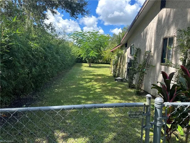 4017 W Palomar  CIR, Labelle, FL 33935