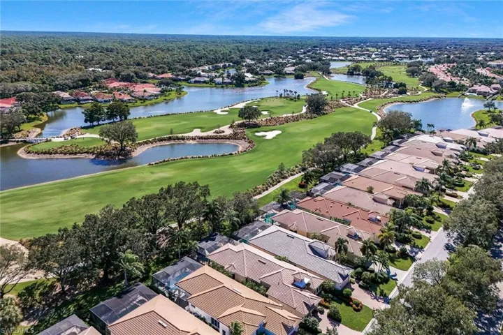 910  Villa Florenza  DR, Naples, FL 34119