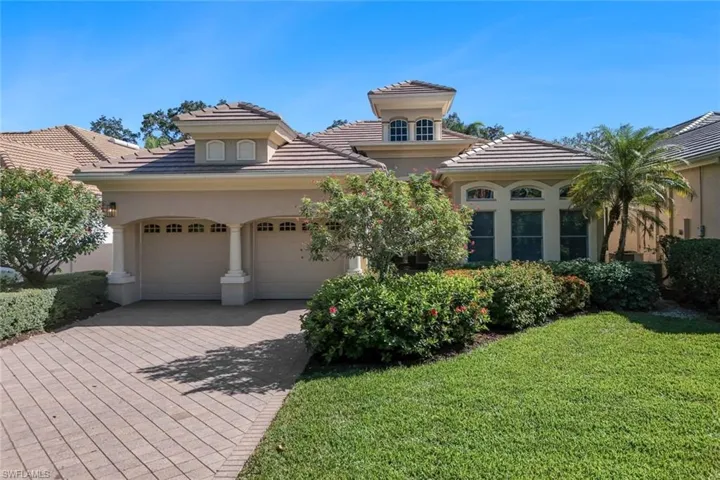910  Villa Florenza  DR, Naples, FL 34119