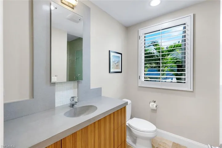 210 Central Ave, Naples, Florida 34102