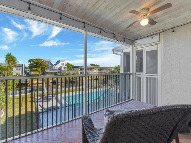 Rear Lanai-Staircase off your lanai to the pool & boat dock