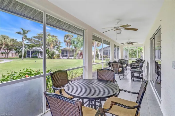 Sunroom with ceiling fan