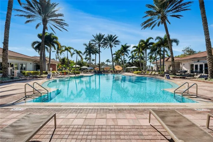 West Bay Pool