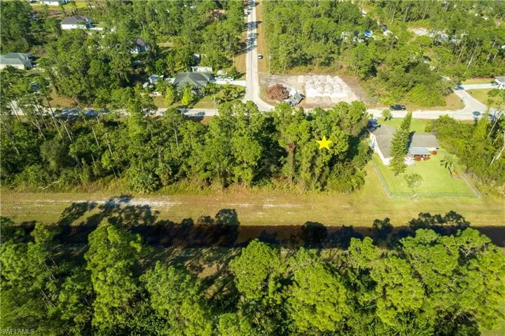 1118  Bari E ST, Lehigh Acres, FL 33974