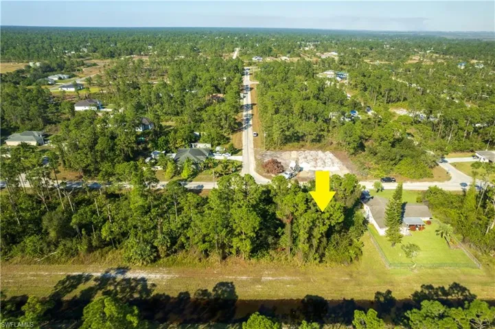 1118  Bari E ST, Lehigh Acres, FL 33974