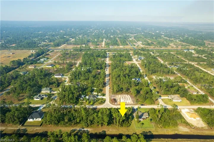 1118  Bari E ST, Lehigh Acres, FL 33974