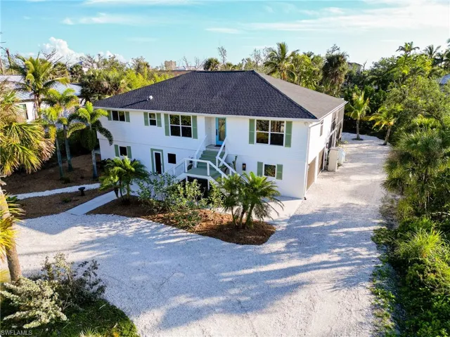 13441  Almond  DR, Fort Myers, FL 33908