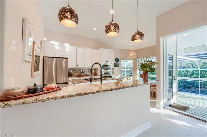 13441  Almond  DR, Fort Myers, FL 33908