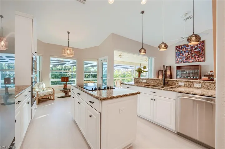 13441  Almond  DR, Fort Myers, FL 33908