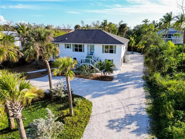 13441  Almond  DR, Fort Myers, FL 33908