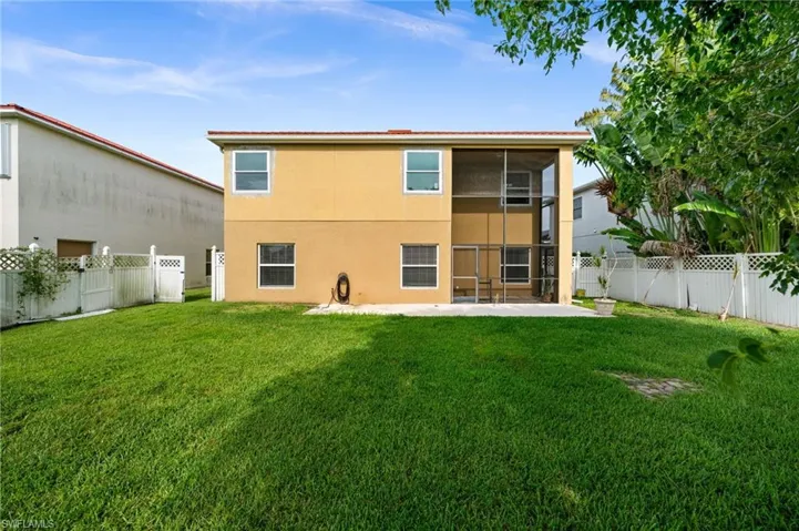 2017 Cape Heather Cir, Cape Coral, Florida 33991