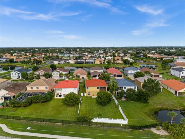 2017 Cape Heather Cir, Cape Coral, Florida 33991