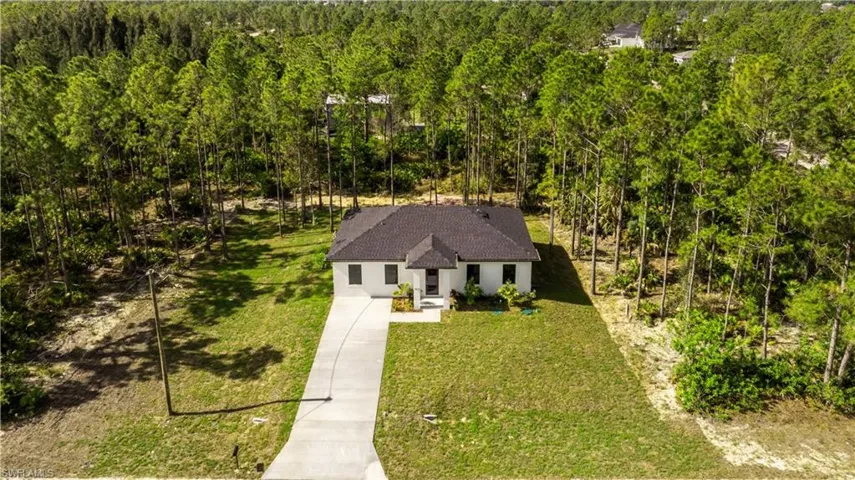 1805 W 10th St, Lehigh Acres, Florida 33972