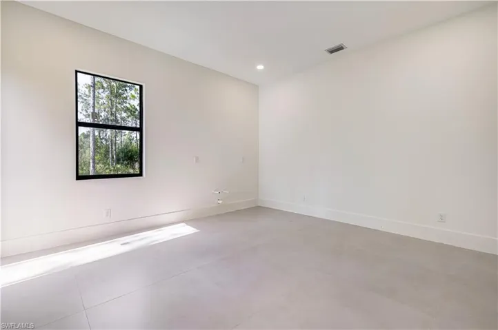 1805 W 10th St, Lehigh Acres, Florida 33972