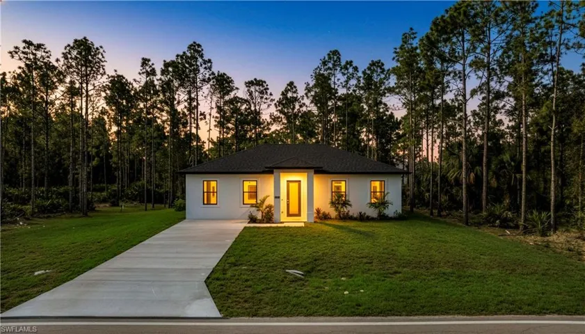 1805 W 10th St, Lehigh Acres, Florida 33972
