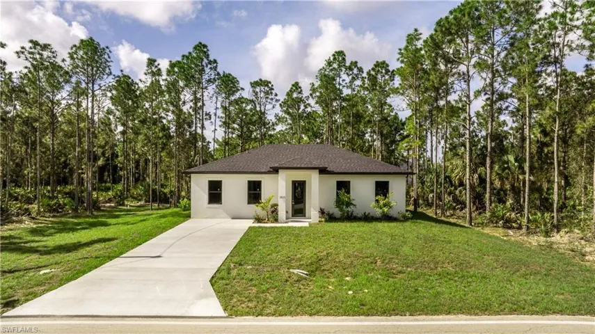 1805 W 10th St, Lehigh Acres, Florida 33972