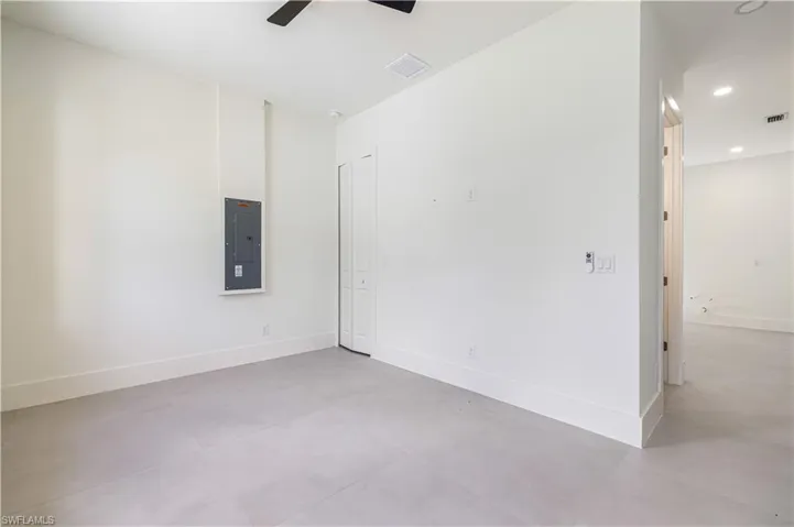 1805 W 10th St, Lehigh Acres, Florida 33972