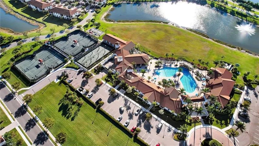 11407  Shady Blossom  DR, Fort Myers, FL 33913