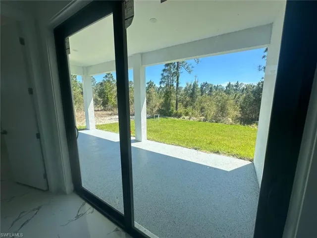 2905 E 18th  ST, Lehigh Acres, FL 33972