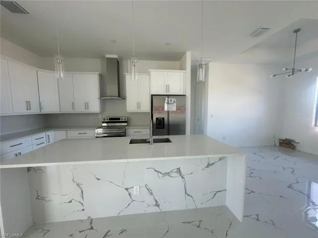 2905 E 18th  ST, Lehigh Acres, FL 33972