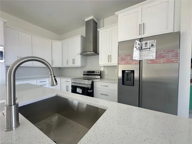 2905 E 18th  ST, Lehigh Acres, FL 33972