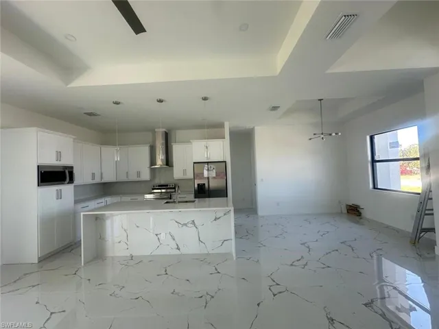 2905 E 18th  ST, Lehigh Acres, FL 33972