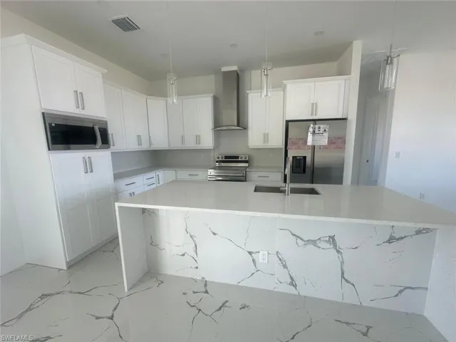 2905 E 18th  ST, Lehigh Acres, FL 33972