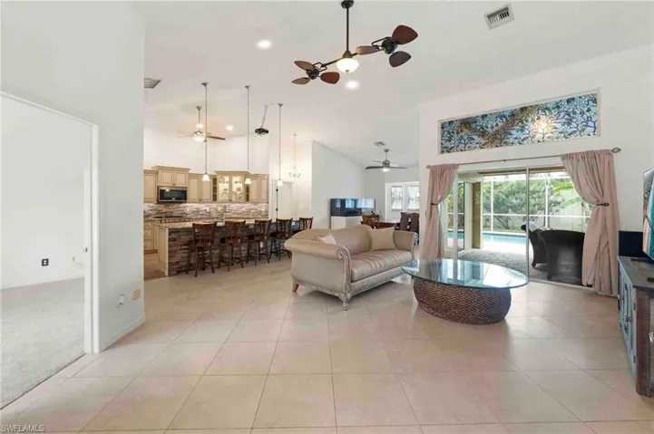 28910 Winthrop Cir, Bonita Springs, Florida 34134