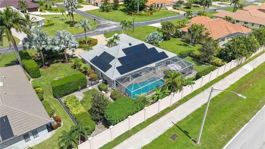 28910 Winthrop Cir, Bonita Springs, Florida 34134