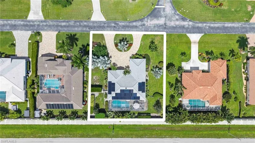 28910 Winthrop Cir, Bonita Springs, Florida 34134