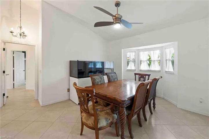 28910 Winthrop Cir, Bonita Springs, Florida 34134