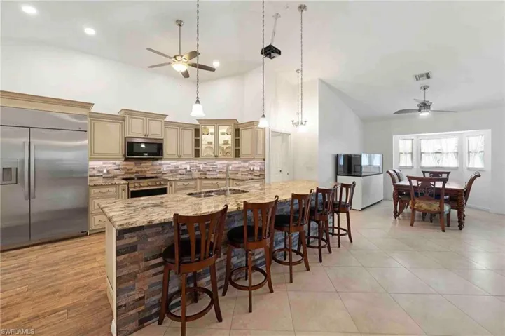 28910 Winthrop Cir, Bonita Springs, Florida 34134