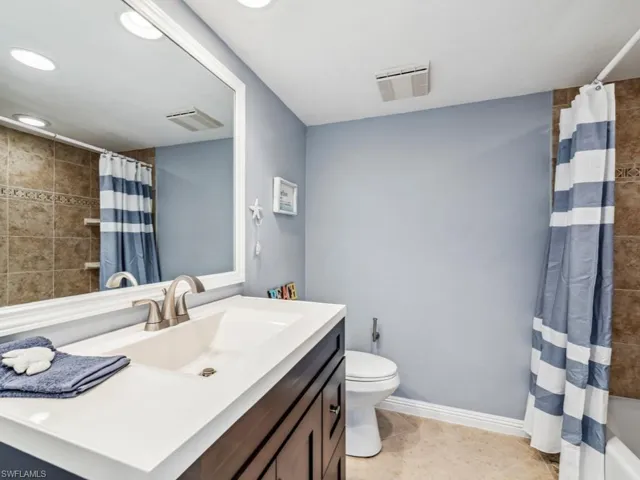 132 Cypress Way E # 207, Naples Fl 34110