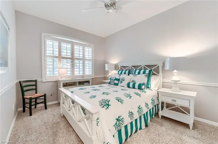 2130 Aberdeen Ln # 201, Naples Fl 34109