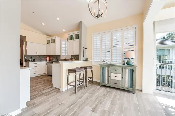 2130 Aberdeen Ln # 201, Naples Fl 34109