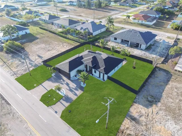 2406 Kismet Pkwy W, Cape Coral, Florida 33993