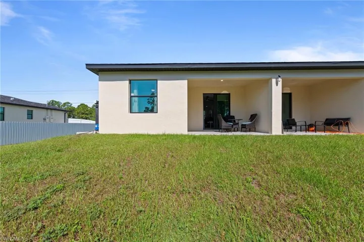 905 Homestead Rd S, Lehigh Acres, Florida 33974