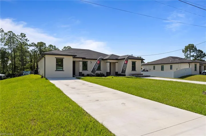 905 Homestead Rd S, Lehigh Acres, Florida 33974