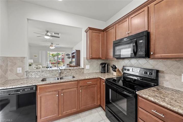 15059 Reef LN, BONITA SPRINGS FL 34135