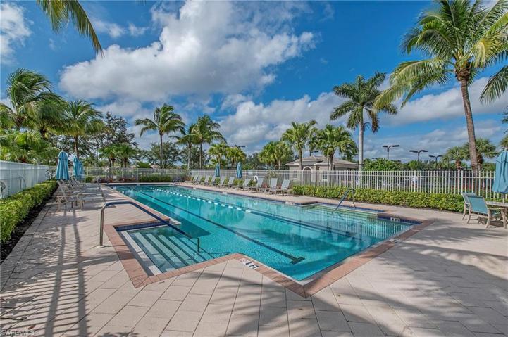 15059 Reef LN, BONITA SPRINGS FL 34135