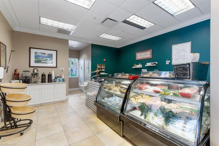 15059 Reef LN, BONITA SPRINGS FL 34135