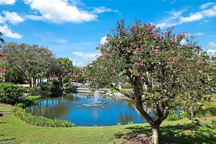 1585  Clermont  DR, Naples, FL 34109