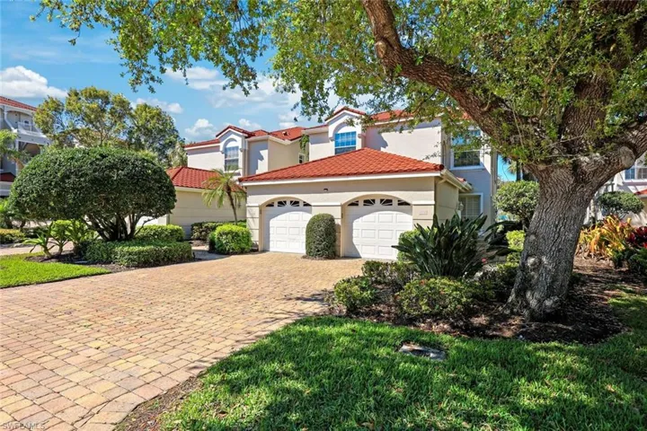 1585  Clermont  DR, Naples, FL 34109