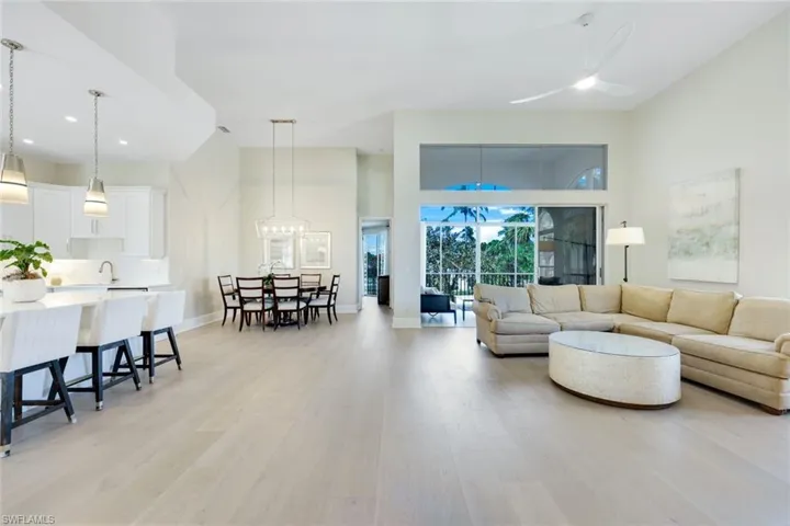 1585  Clermont  DR, Naples, FL 34109