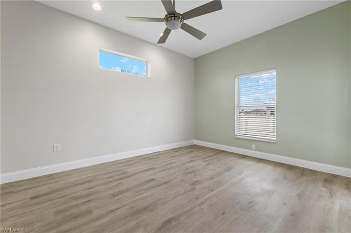 Master Bedroom #2 with ensuite bathroom & Exterior  Door to lanai